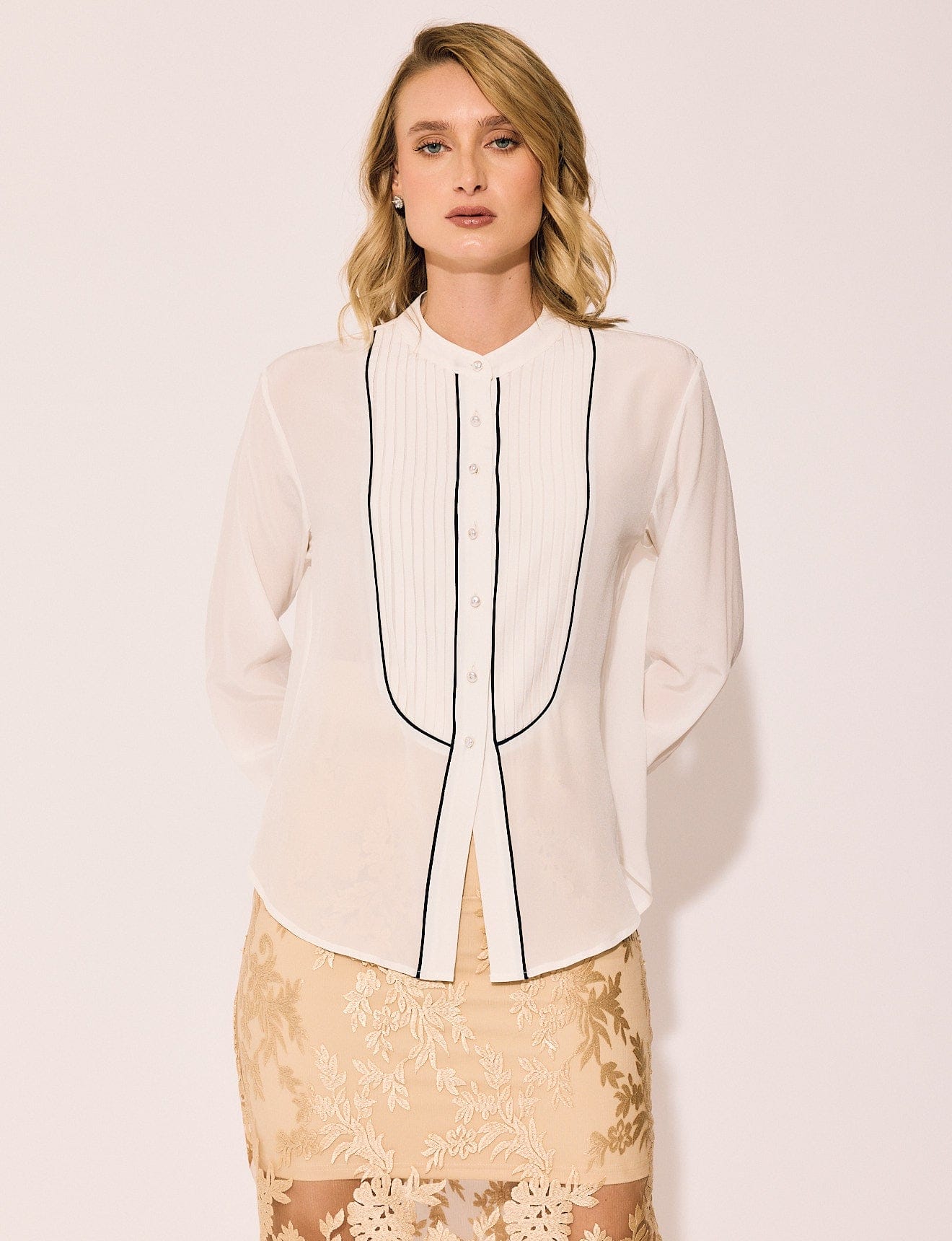 Lindsay Nicholas New York TOP Tuxedo Blouse in Snow